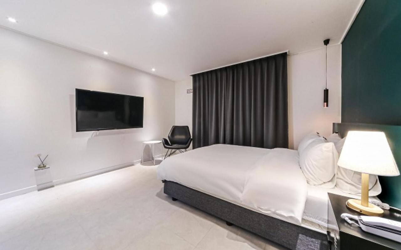Hotel Pier 48 Tongyeong Ngoại thất bức ảnh