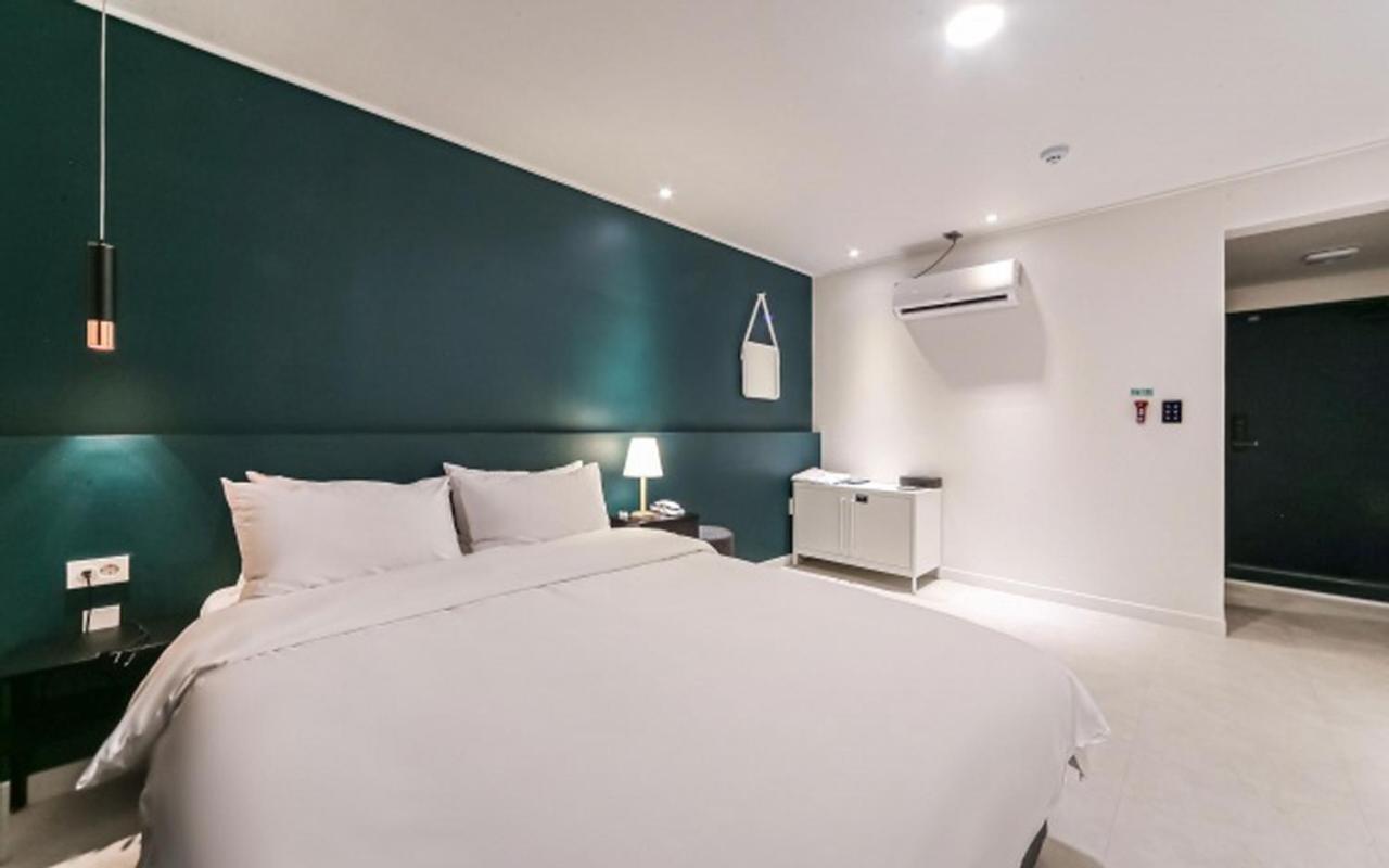 Hotel Pier 48 Tongyeong Ngoại thất bức ảnh