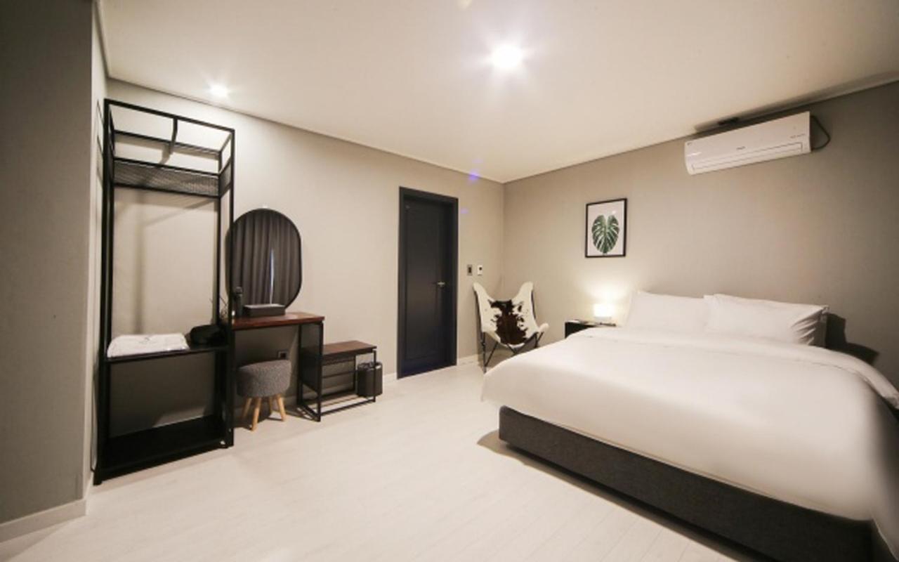 Hotel Pier 48 Tongyeong Ngoại thất bức ảnh