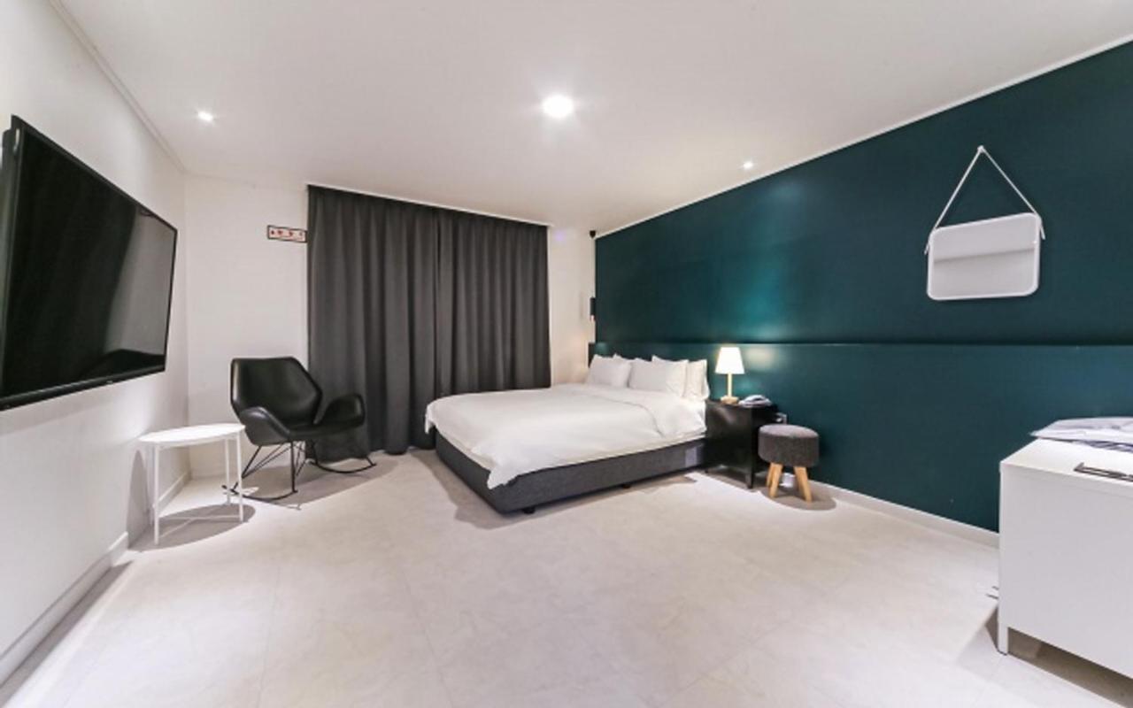 Hotel Pier 48 Tongyeong Ngoại thất bức ảnh