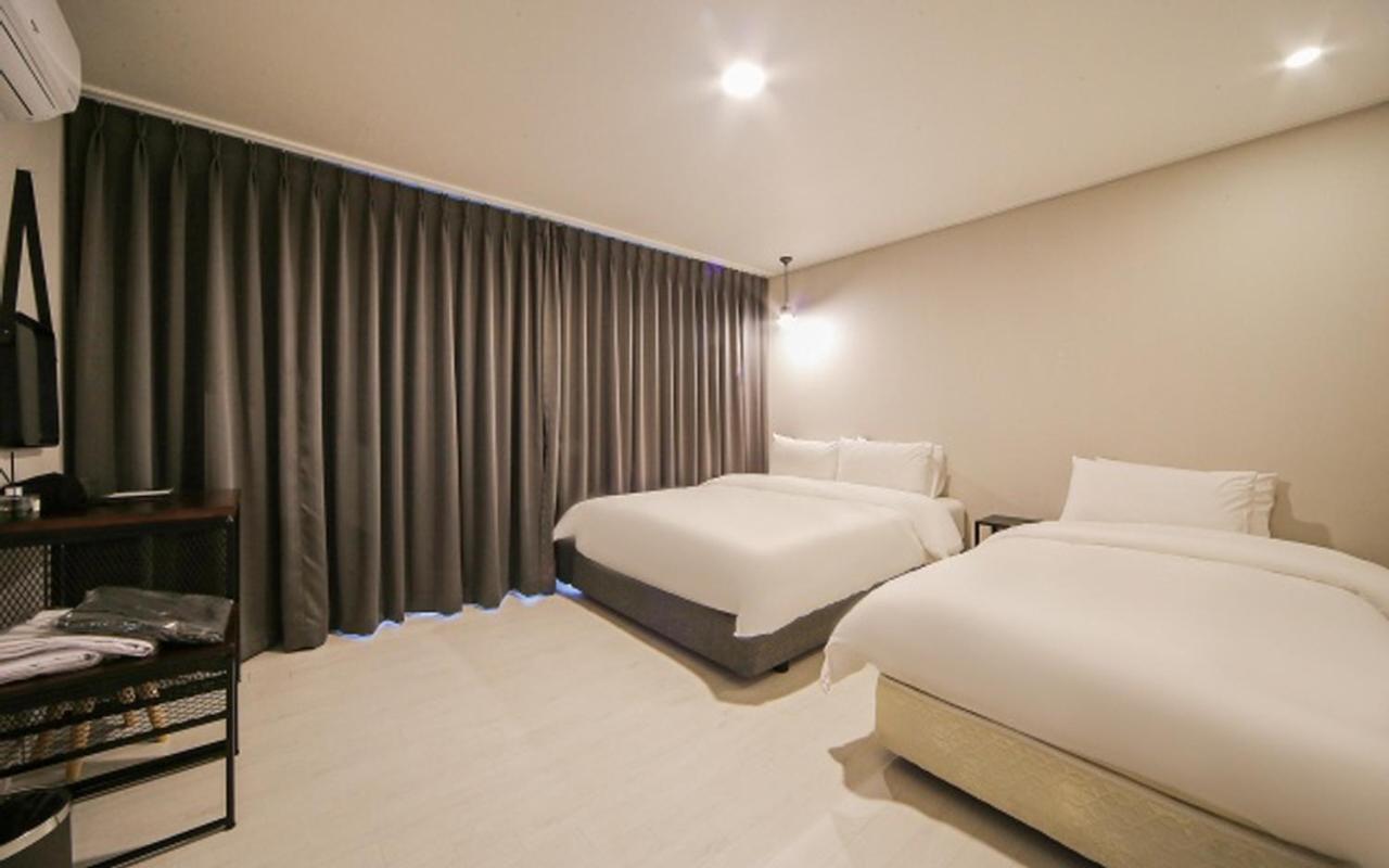 Hotel Pier 48 Tongyeong Ngoại thất bức ảnh